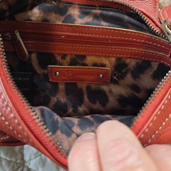B Makowsky Shoulder Bag Rust Orange Pebbled Leather Silver Leopard Lining READ - Picture 9 of 16